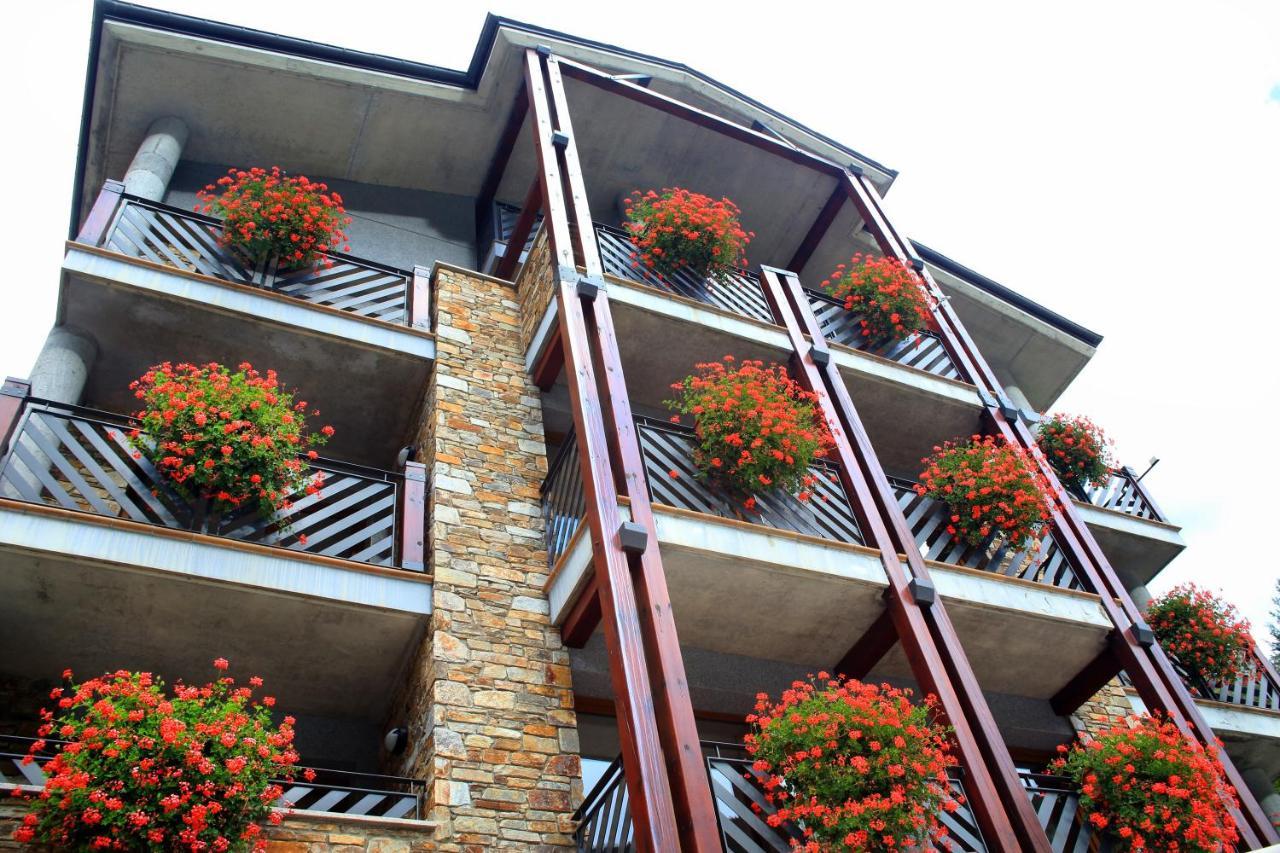 Vista Arinsal Apartments Bagian luar foto